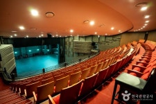 안성맞춤아트홀 문화 정보와 주변 관광 명소 및 근처 맛집 여행 정보