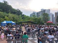 광명시 광명7동, 주민을 위한 찾아가는 음악회 성황리에 열려:경인투데이뉴스 ≪경인투데이뉴스≫ 광명시 광명7동, 주민을 위한 찾아가는... 