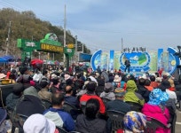 군산시, 대야 전통시장‘와글와글 시장가요제’ 성황:경인투데이뉴스 ≪경인투데이뉴스≫ 군산시, 대야 전통시장‘와글와글 시장가요제’ 성황