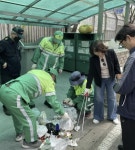 수원시 영통구 망포1동, 관내 공동주택 샘플링 작업 실시:경인투데이뉴스 ≪경인투데이뉴스≫ 수원시 영통구 망포1동, 관내 공동주택 샘플링... 