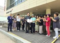 대구 서구 ‘달성토성마을 골목정원’ 대구 최초 공동체 정원 지정 영예:경인투데이뉴스 ≪경인투데이뉴스≫ 대구 서구 ‘달성토성마을... 
