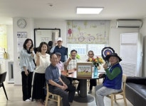 시흥 은행동 바르게살기위원회, 직접 키운 감자로 경로당 29곳에 온정 전해:경인투데이뉴스 ≪경인투데이뉴스≫ 시흥 은행동 바르게살기위원회... 