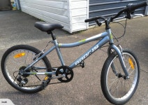 Radius Throttle 20inch wheels 6 speed | Trade Me Radius Throttle 20inch wheels 6 speed