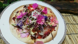 e-요리 - 이마트몰, 당신과 가장 가까운 이마트 [오늘은e-요리]비트 허브꽃 샐러드피자^♡^ 초간단.건강피자.