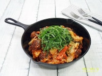 e-요리 - 이마트몰, 당신과 가장 가까운 이마트 [오늘은e-요리]순대볶음 만드는 법! 닭갈비양념장과 양파설탕으로 맛을 냈어요~