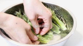 e-요리 - 이마트몰, 당신과 가장 가까운 이마트 [오늘은e-요리]두릅 베이컨말이 만드는 법 간단한 손님초대요리