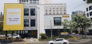 프렌즈 스크린 아보스스크린골프동부점 | 스크린 골프장 | 티타임 골프 정보 플랫폼 (2025)