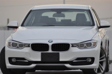 必見♪まだ現行モデル？F30!エコで人気!BMW・320d BP/スポ-ツ!!ディ-ゼル・ツインタ-ボ☆OP多数アリ!パ-ルホワイト... 