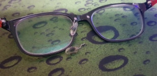 오버워치 인벤 : 안경쟁이들아 이거 수리되겠냐? - 오버워치 인벤 자유게시판