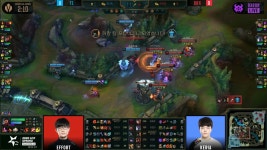 리그오브레전드 인벤 : 어제 1경기 후반부의 테디 3인 속박 메커니즘이 뭔가요 - LoL/e스포츠 이야기 게시판