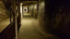 오늘은 비엘리츠카의 유명관광지인 소금광산에 (사진)...더보기