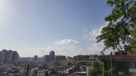 오늘 산책의 마무리 소월길그집 부터 남(사진)...더보기