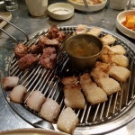 오랜만에 본가에 갔을때 보니 엄마가 내 방을 맘대...더보기