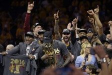 James and Cavaliers win thrilling NBA Finals Game 7, 93-89 | WTOP James and Cavaliers win thrilling NBA Finals Game 7, 93-89