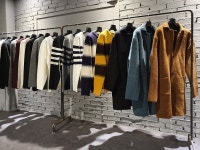 YOUNG JUN online shop [초특가 니트 59000원 한정수량 (소진시까지)]2019-20 F/W NEW COLLECTIONSEMI OVER-FIT™ LUXURY 3-BUTTON HEAVY... 