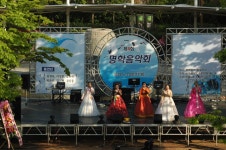         포토갤러리 : HOME > 우리동소식 > 포토갤러리