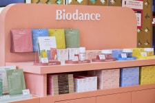 뷰티셀렉션(인플루언서 커머스) - 기업정보 | 투자, 매출, 기업가치 - THE VC