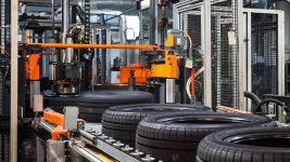 갈수록 높아지는 물가와 차값... 이제 타이어 가격도 오르나? | 오토뷰 오토뷰