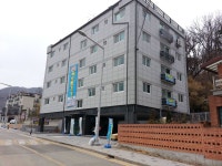 모락산자락 숲세권 빌라. 백운호수 도보권. 깨끗함. 텃밭(5평등기완). 대형마트 가까움 / 경기 의왕시 내손동 / 빌라 매매 / 부동산119