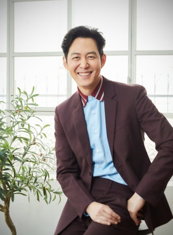 이정재, SAG 남우주연상 수상…한국 남자 배우 최초:스타저널 #www.starjn.com ≪스타저널≫ 이정재, SAG 남우주연상 수상…한국 남자...