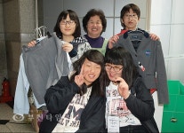 김만수 시장,교복물려입기 나눔장터 일일 판매원··· :: 부천타임즈