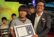 제4회펄벅문학상 대상 이세호의 그리운 간격 :: 부천타임즈