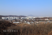 김만수 부천시장 몸대자보두르고 동부천IC 반대 :: 부천타임즈