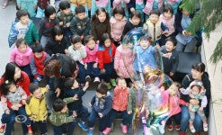 [생생포토]부천시청 뜨락에서 버블쇼 즐기는 어린이들 :: 부천타임즈