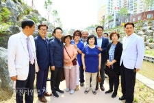 [생생포토] 남경필 경기지사, 부천 심곡 시민의강 방문 :: 부천타임즈