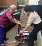 부천시 소사본동, 거동불편 어르신께 실버카 전달 :: 부천타임즈