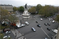 [자동차 한토막] 원형 교차로에서는 누가 먼저 가야 할까? - CARGUY | 카가이