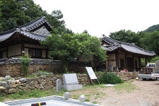 [ 먹거리추천 < 여행리포트 ]