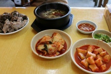 [ 먹거리추천 < 여행리포트 ]