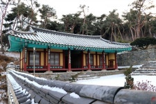 [ 먹거리추천 < 여행리포트 ]