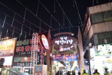 [ 먹거리추천 < 여행리포트 ]