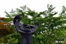 통통충남 - 충남도청 미디어 초록의 싱그러움이 가득한 구드래조각공원, 8월 국내 여행지