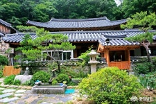 여행 - 공주 가볼만한곳 고즈넉한 산사 계룡산 동학사 - 충청남도 공주 가볼만한곳 고즈넉한 산사 계룡산 동학사