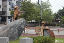 문화 - 김시민 장군의 국난극복과 통합의 정신을 본받아야 - 충청남도 김시민 장군의 국난극복과 통합의 정신을 본받아야