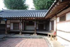 > > >충남관광