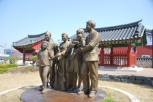 > > >충남관광