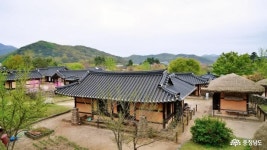 여행(목록) - 충청남도 여행 - 충청남도