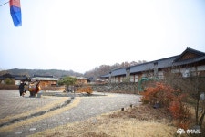 > > >충남관광