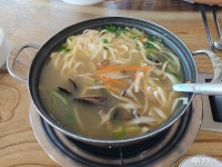먹거리 - 시원한 국물의 손칼국수와 구수한 들깨수제비 맛집 ‘고향 손칼국수’ - 충청남도 시원한 국물의 손칼국수와 구수한 들깨수제비 맛집... 