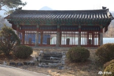 > > >충남관광 충남관광