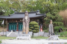 여행 - 고려 시대의 불상을 품고 있는 목천 용화사 - 충청남도 고려 시대의 불상을 품고 있는 목천 용화사