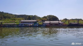 > > >충남관광 충남관광