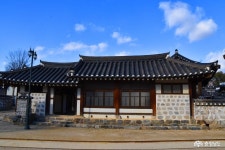 > > >충남관광 충남관광