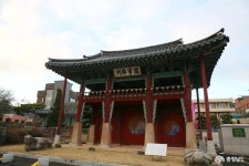 > > >충남관광 충남관광