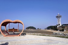 > > >충남관광 충남관광