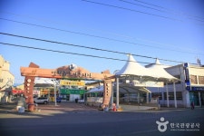 		창의인성교육넷(크레존) - 용천사 꽃무릇 큰잔치	 용천사 꽃무릇 큰잔치